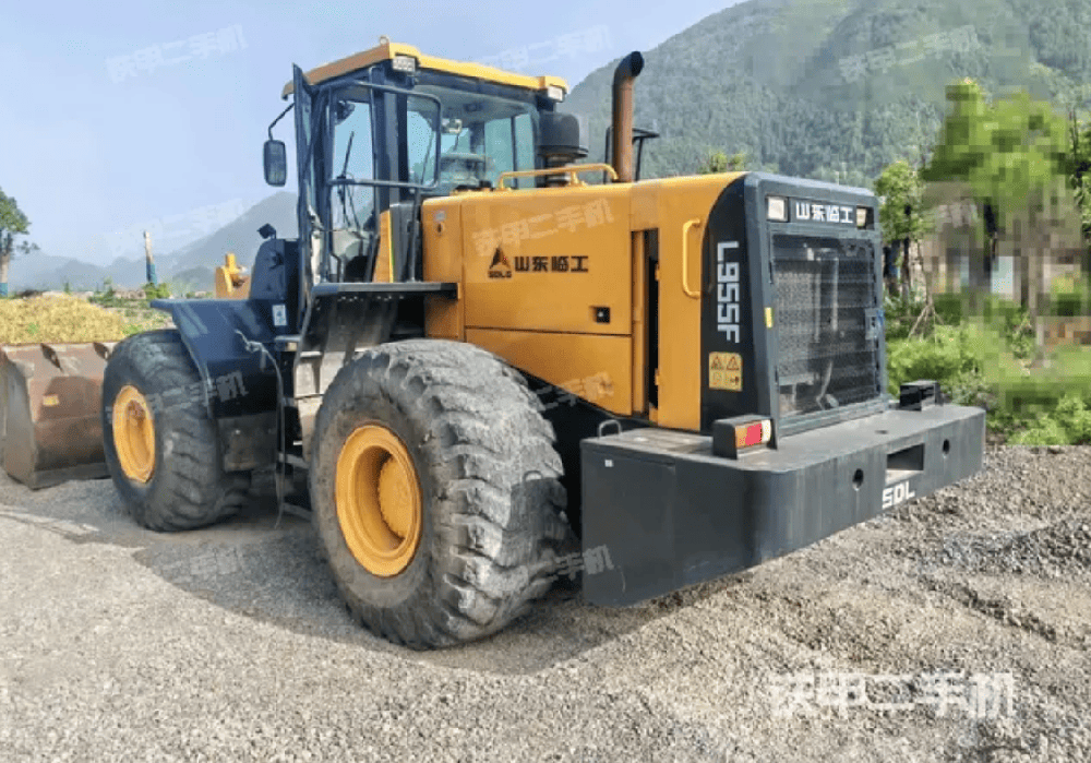 山东临工LG968N装载机